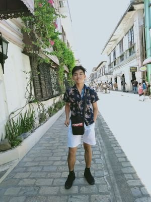 Charles24002381's profile picture. MMGMI FAMILY😇