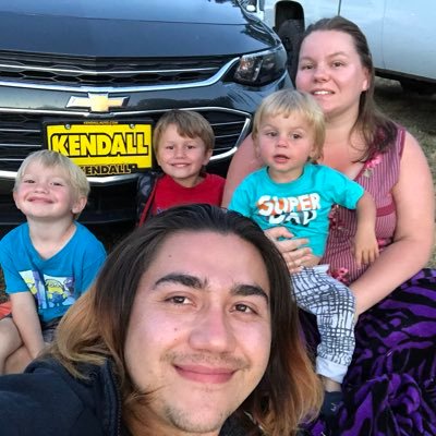 Husband,Father,Content creator. ✌🏽🤟🏽🤙🏽i play lots of games. https://t.co/aDbYPXPJyk