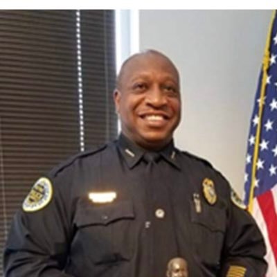 JohnDra34626106's profile picture. No need.