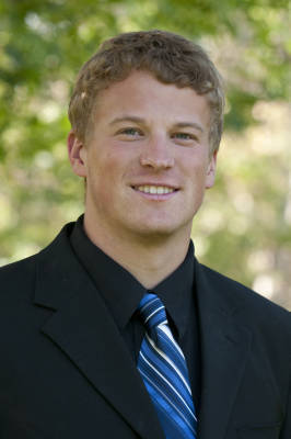 Specializes in nothing, excels at everything. US Archery Team. Average hacker on the golf course.