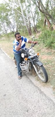 pCPilIGMh5RXIeL's profile picture. transport