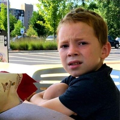 3t2o1r's profile picture. ปากหมา หน้าหี เงินไม่มี งานไม่หา