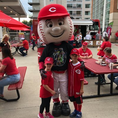 AKreyenhagen's profile picture. Corbin and Annabel's dad. Pro Bat-Flip.