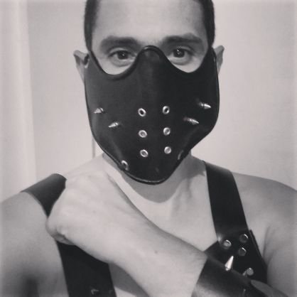 soy Dominante de la comunidad BDSM Cali