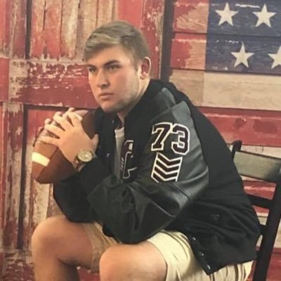 LandonM90828821's profile picture. Clements High C/O 2020 #73 LT varsity football🏈, basketball 🏀, and golf🏌🏻⛳️