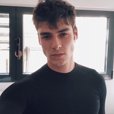 Alex_RPDM's profile picture. [RP en cours : 0/5] Si je ne répond pas aux DM, ne forcez pas. 👋