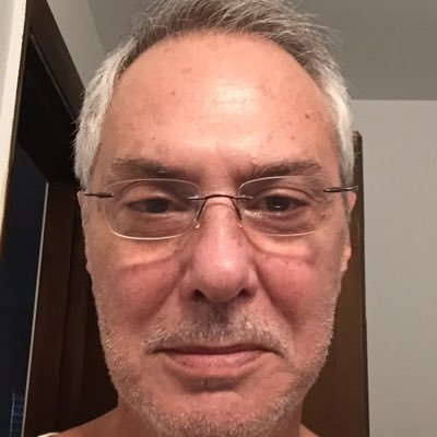 TumaRicardo's profile picture. Brasileiro exilado em Miami, anarco comunista, revolucionário por decepção, atrás das linhas inimigas