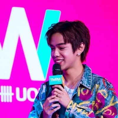9x9 คือที่สุดของที่สุด เลิ้บ TNT เมนเจ้าสาม♡
จอย⇨ใครก็ได้เอายัยสามไปเก็บที!! #ยัยสามไปไหน ⇨Like the sun #ชตวพ ⚠จะอัพเดทนิยายน้อยลงนะคะเนื่องจากติดเรียน