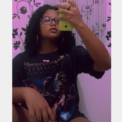 • Army❤ |  15 Years  |  Fã de Ayo & Teo ♥ |  Batera♥  |  Canto & danço (só tento kkkkkj)  |  Sou mó legal ^-^ | •