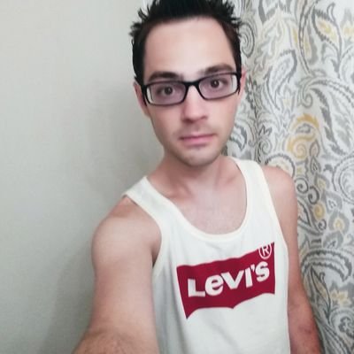 Profile Picture of David Lee Collier III (Davey) (@foreverchillinn) on Twitter