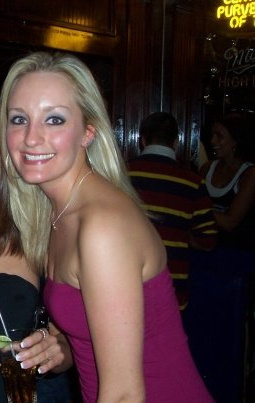 Not your average girl-next- door... Likes men, lazy Sundays.. Go Redskins!, working out, sipping cocktails, dancing till dawn and living life to the fullest