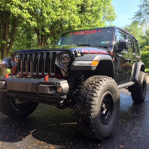 TatankaJeep's profile picture. Goofy-foot surfer, snowboarder, and teacher extraordinaire! Father of two, husband of one, hater of mayonnaise. I like black Jeeps and sleep OIIIIIIIO