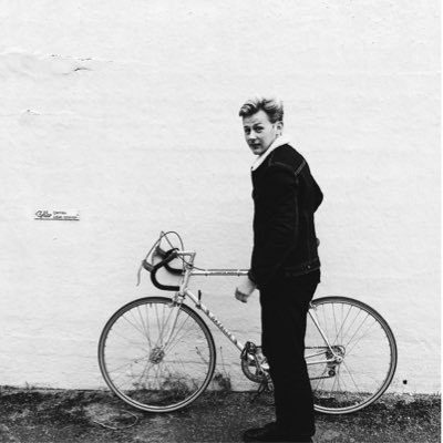 LloydRevald's profile picture. Creative head at @tonsbike. Designer. Freelance photographer. Adores exploration and cycling.