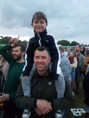 JamesDo42359652's profile picture. Hahaha