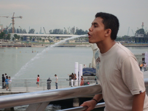 rakaoetomo's profile picture. 