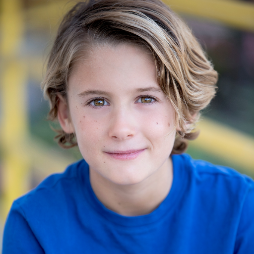 PorterFasullo's profile picture. Actor. Adult run account. https://t.co/Frw6fKA2OZ