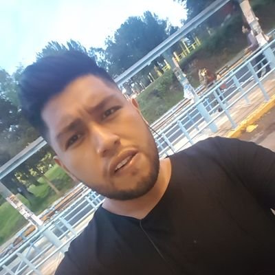 AguZtiinRecCinN's profile picture. 