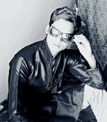 RashidA17228110's profile picture. web developer