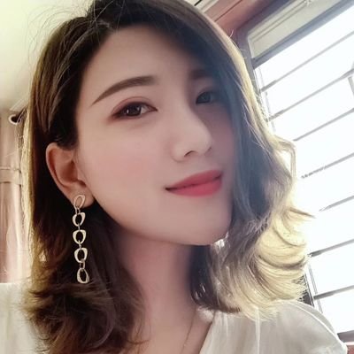I have more than five years of experience in gold forex. It has an inexplicable attraction for me and is a hobby for me. Through accurate analysis of market con