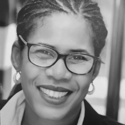 TallLaure's profile picture. Chercheure, think tanker, maman ... je veux changer les choses!