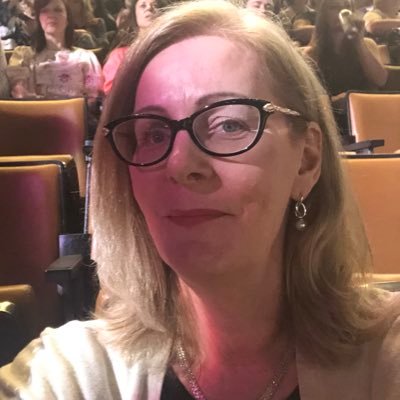 LorraineMcL's profile picture. 