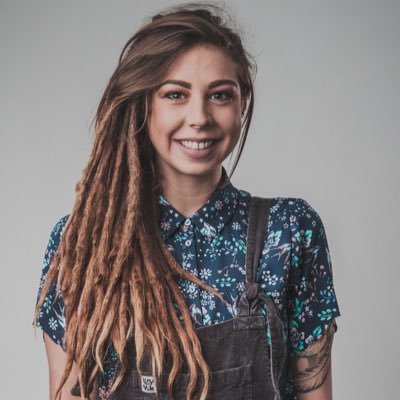 trying vegan 🌿 passionate and dedicated. low tolerance for ignorance and laziness. we are humans, let's not be shit.