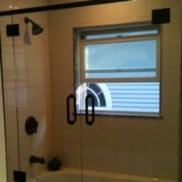 Your one stop glass shop. We do shower doors, mirrors, windows, store fronts, tabletops, and more. 24 hour emergency service available.