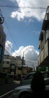 bonjour!2010年ツイッター始めました
好き→フランス*青空*お菓子作り*cafe*マンガ*着物*山登り
趣味が多すぎてまとまりのない感じですがよろしくお願いしマース