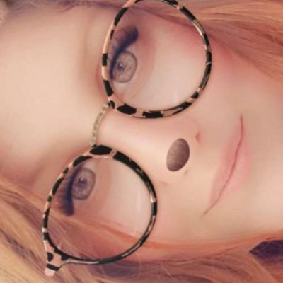 AmelieHugonnot's profile picture. 