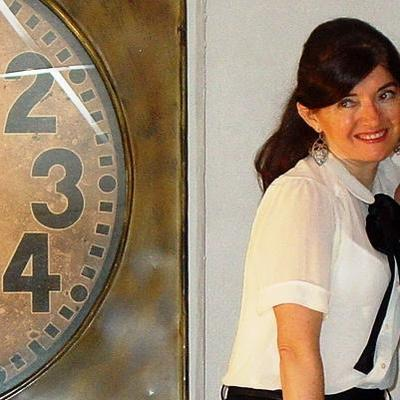 Humanista, antropóloga, una renacentista del s. XXI. Apasionada de la vida y de las personas.