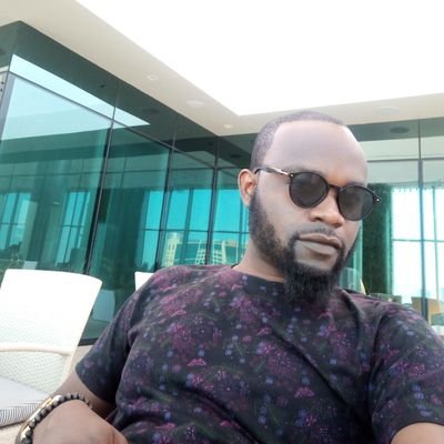 YungSage1's profile picture. 🦅