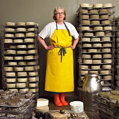 I make #cheese in #Stratford. This site champions #healthy, #artisanal & #heritage cheeses + #regenerativeagriculture + #sustainable dairy everywhere.