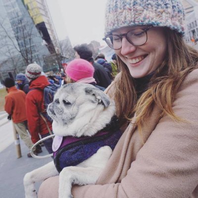 Pain researcher, pug lover and podcaster (@SuperwomenSci!). PhD candidate in the @pchi_lab @mcgillu. Into patient engagement and community-led research. She/her