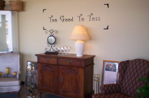 TooGoodToToss's profile picture. Buy & sell items furniture cloths & electronics. The old way was, make 3 piles; Toss, Donate & Keep? Today its Toss, Consign & Keep. WHAT WE DON'T TAKE DONATE!