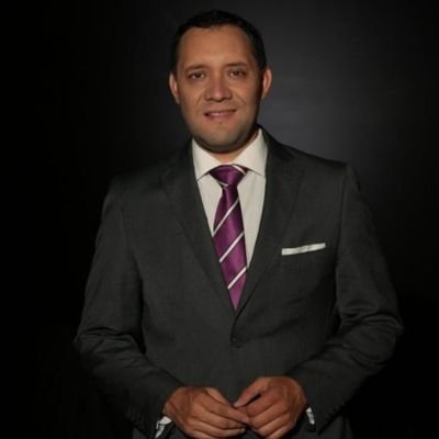 elvioacostaok's profile picture. Periodista de @Telefuturo y @npyoficial, hincha del Ciclón y del Rojo. Mañana todo será anécdota.