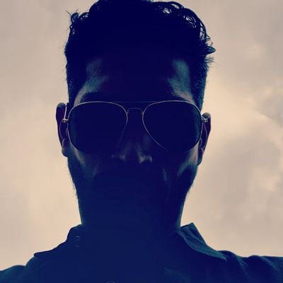 ऐ उम्र! कुछ कहा मैंने, पर शायद तूने सुना नहीं.. तू छीन सकती है बचपन मेरा, पर बचपना नहीं..❤दिल तो बच्चा है जी❤
