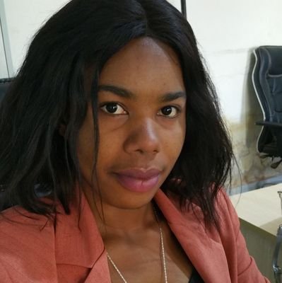 mbuyi_rebecca's profile picture. Ce qui fait de moi une personne si spécial est la confiance en moi même.