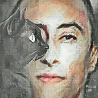 _عذراا لمن وصفني باالتكبر فليس ذنبي أأنك تري نفسك صغير أأماامي🎭_