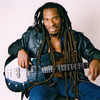 Professor Benjamin Zephaniah (@bzephaniah) 's Twitter Profile Photo Professor Benjamin Zephaniah (@bzephaniah) 's Twitter Profile Photo