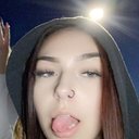 Emma Janzen - @janzen_emma - Twitter