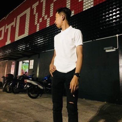 Shhid009's profile picture. 