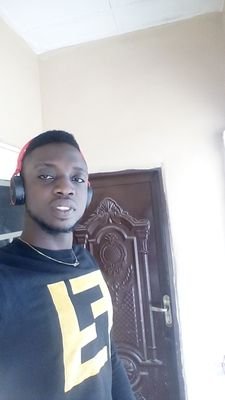 Slowlord1's profile picture. 