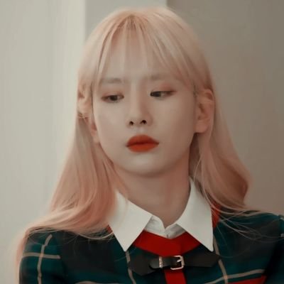 ⠀⠀⠀⠀⁽⁽#ナルト⁾⁾  𝒂 𝒉𝒂𝒍𝒇-𝒎𝒐𝒐𝒏 𝒂𝒘𝒂𝒚 𝒘𝒂𝒚 𝒕𝒐𝒐 𝒄𝒍𝒐𝒔𝒆 𝒕𝒐 𝒉𝒆𝒂𝒗𝒆𝒏⁺˳✧༚   #1elza ☾  ⠀⠀⠀⠀