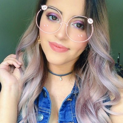 CaseyVee23's profile picture. Youtube. Makeup. Music. Kpop. Mommy 💜 IG: Caseyvee23