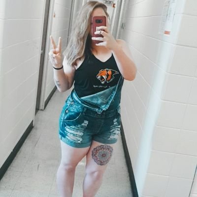 Eat, Study, Practice, Sleep
•♒♒♒♒♒
•Georgetown college
•GC Acrobatics and Tumbling #28 🤸🏼♀️
•Sc: Codi_taylor
•In: Codi_taylor