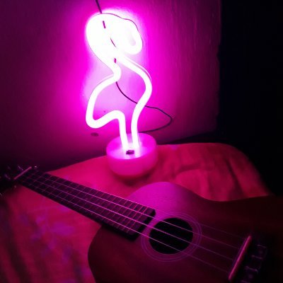 Anaqkis's profile picture. 🎤🎬🎶
❤5SOS❤