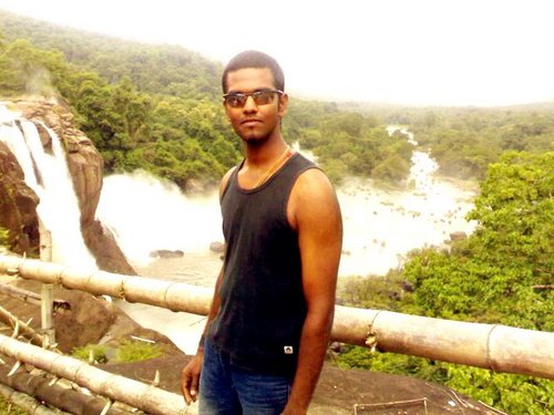 k_gowthamm's profile picture. 