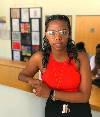 AlysseaJurad's profile picture. Jeune fille audacieuse et pleine d'ambition, passionnée de photographie et de musique.😘