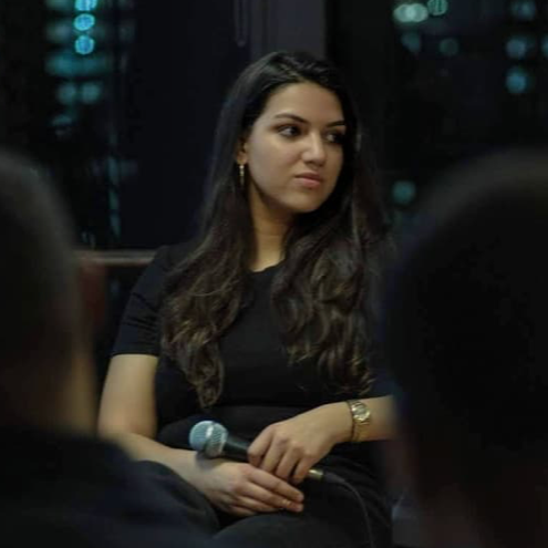 Steph_Rolando's profile picture. Founder of @roomr_uk 👩🏽‍💻,
Young Innovator 2018 for @ideasmeanbusiness 🏆 and
TOG 100 member at @theofficegroup 🌆.