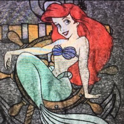 QueenC2712's profile picture. Yeah bitch I blocked you, cry about it.